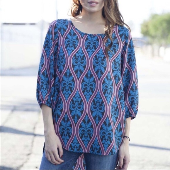 SALE || Printed LO - HIGH Tunic - Picture 4 of 5